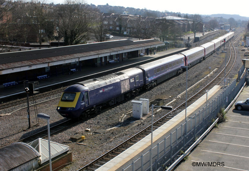 Diverted First Great Western HST at High Wycombe (photo by Mike Walker)